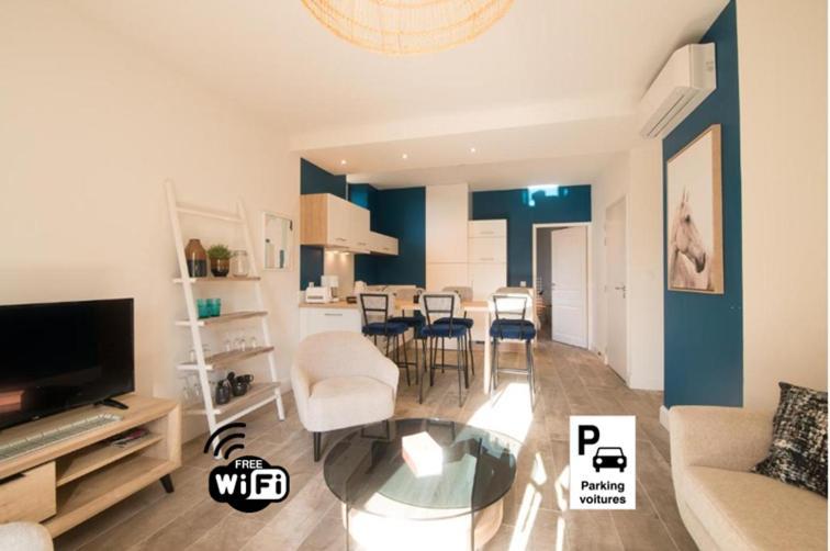 La Belle Terrasse Avec Climatisation Et Parking Prive Apartamento Sarlat-la-Canéda Exterior foto